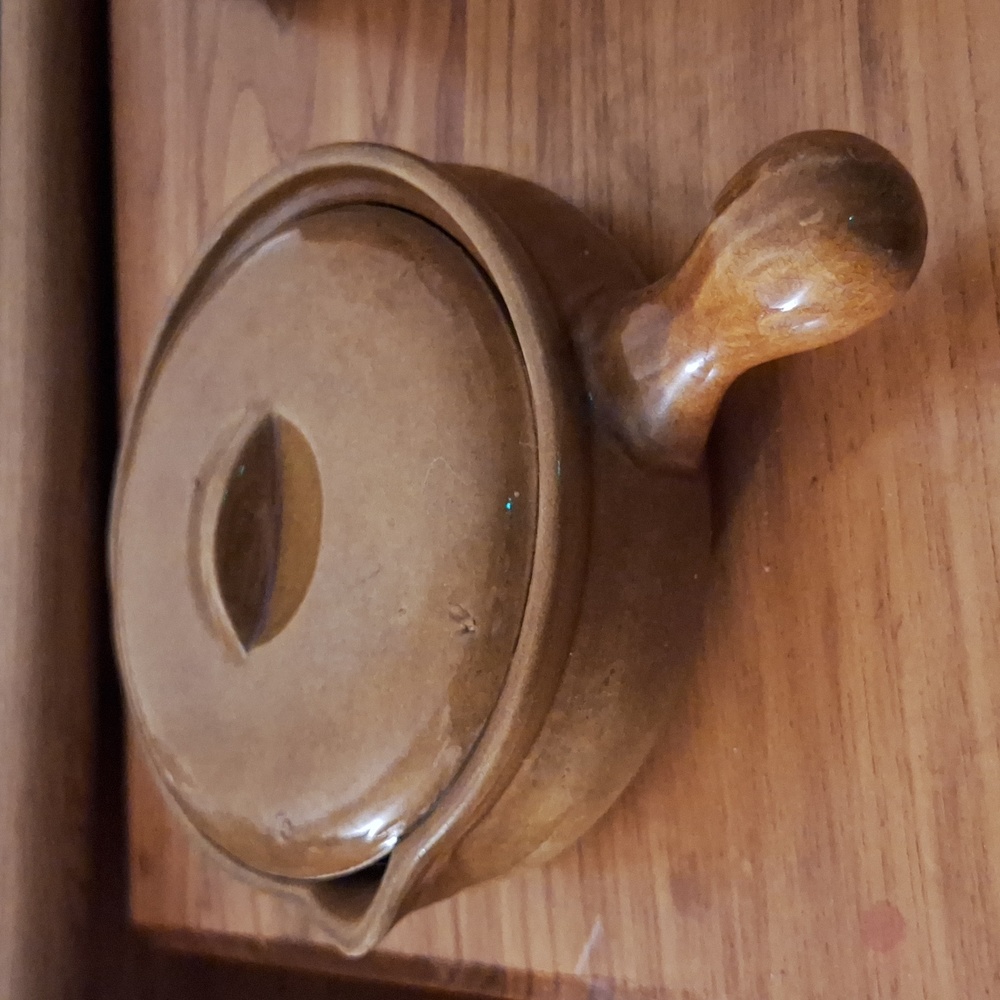 Dupoteu ceramic pot